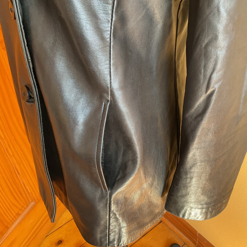 Danier Women's Black Leather Jacket Size Size S - Picture 6 of 11